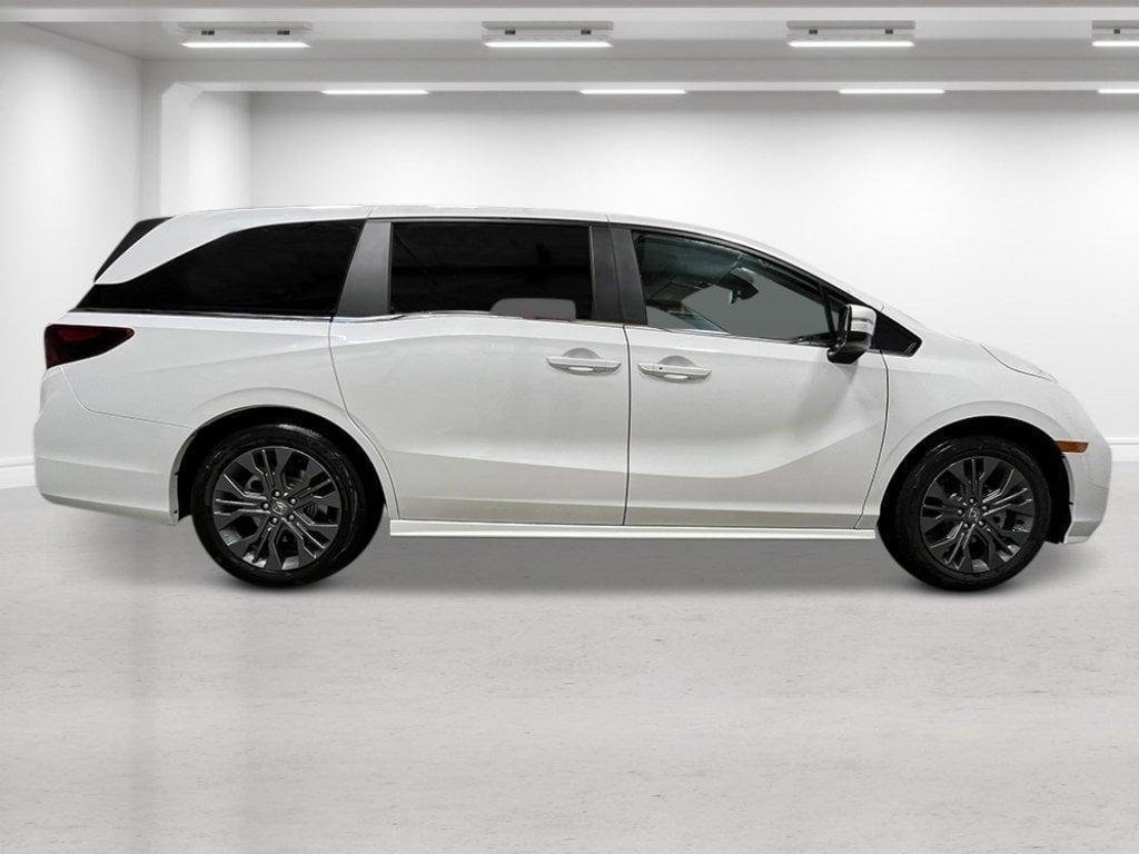 new 2026 Honda Odyssey car, priced at $47,260