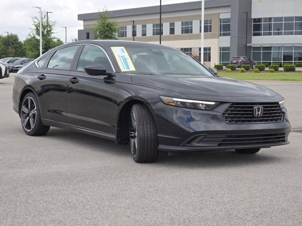 new 2025 Honda Accord Hybrid car, priced at $33,223
