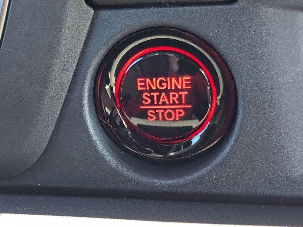 new 2025 Honda Pilot car, priced at $49,759