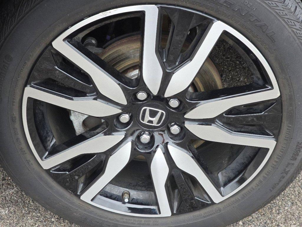 used 2022 Honda Pilot car, priced at $38,840