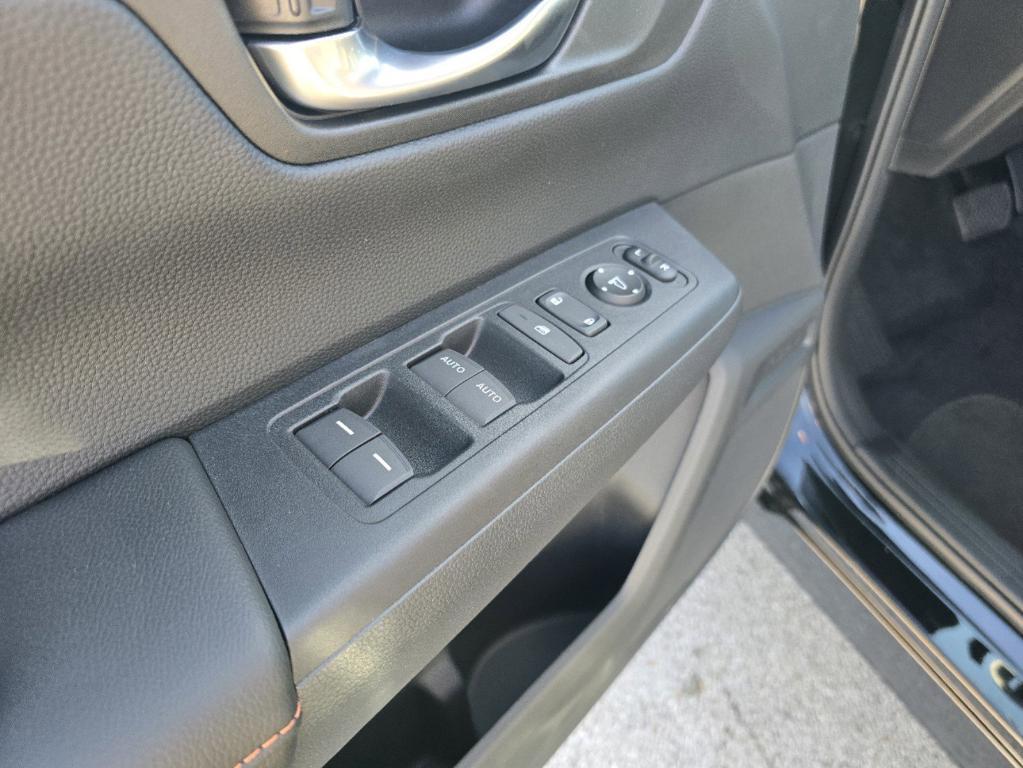 new 2025 Honda CR-V Hybrid car, priced at $35,563
