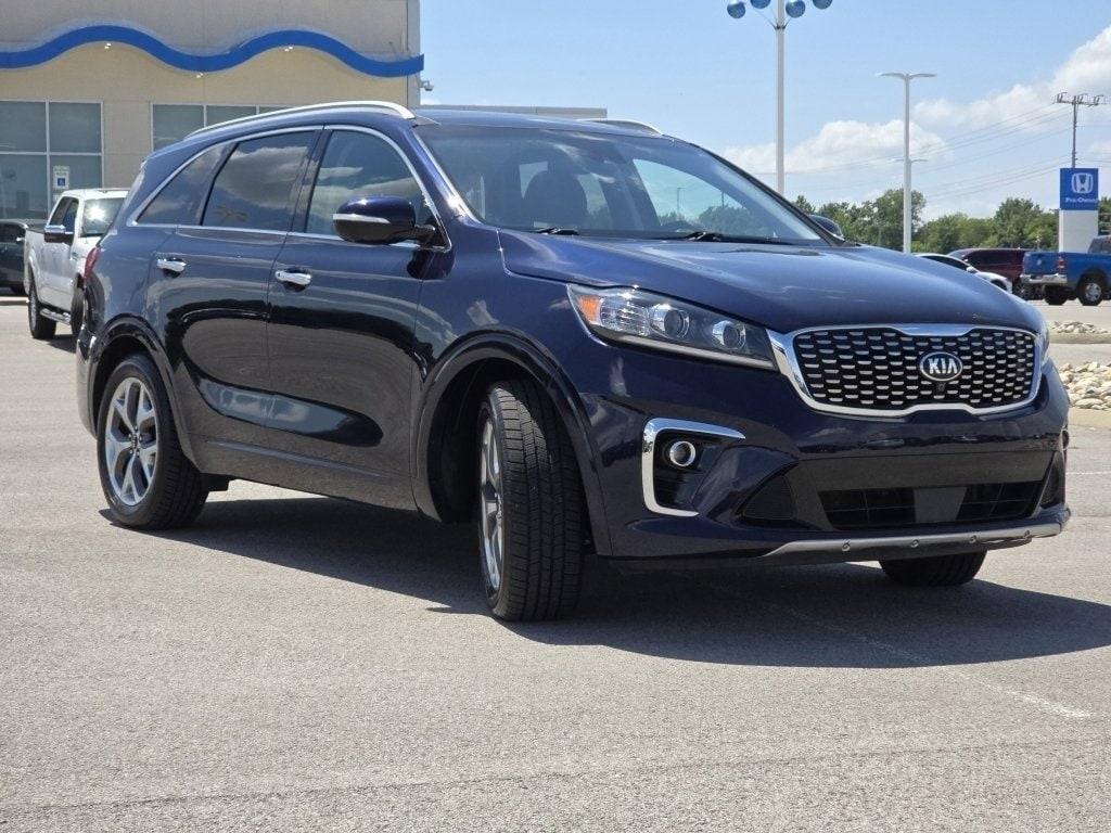 used 2020 Kia Sorento car, priced at $22,900
