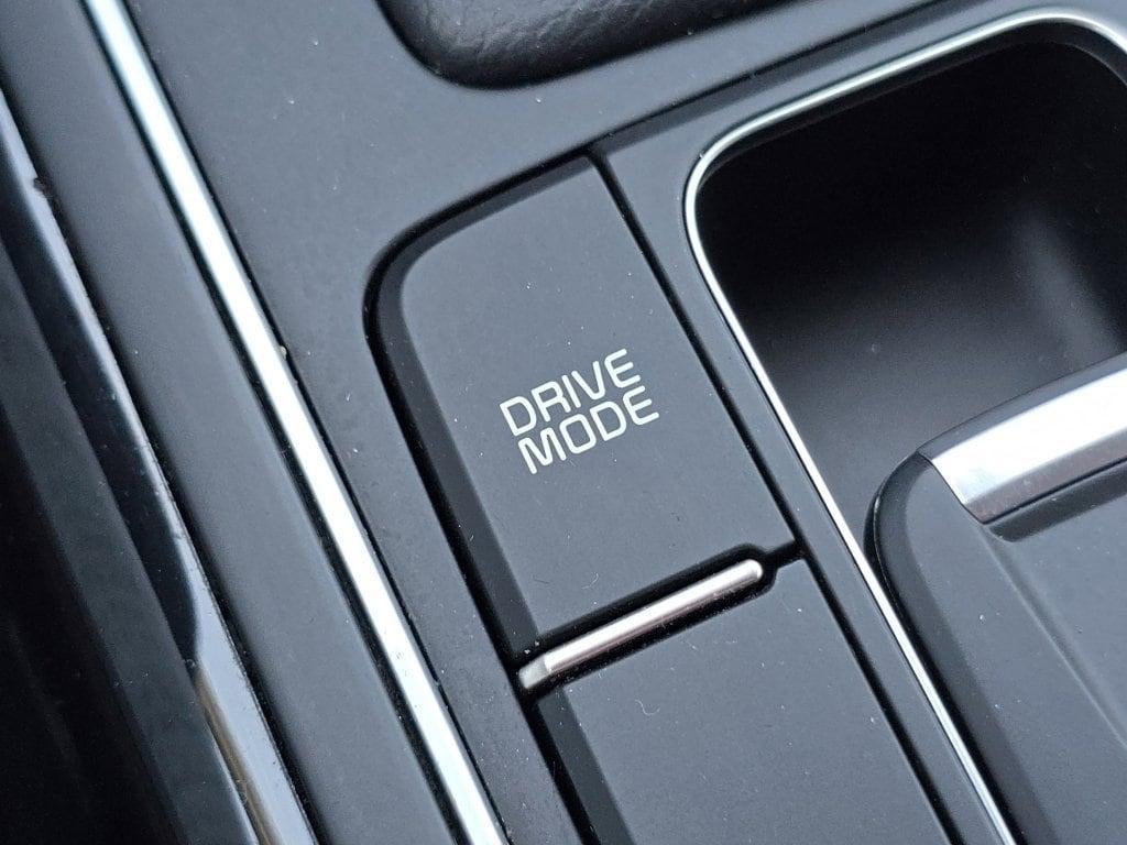 used 2020 Kia Sorento car, priced at $22,900