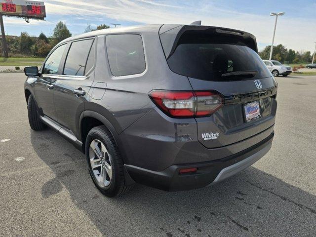 new 2025 Honda Pilot car, priced at $42,198