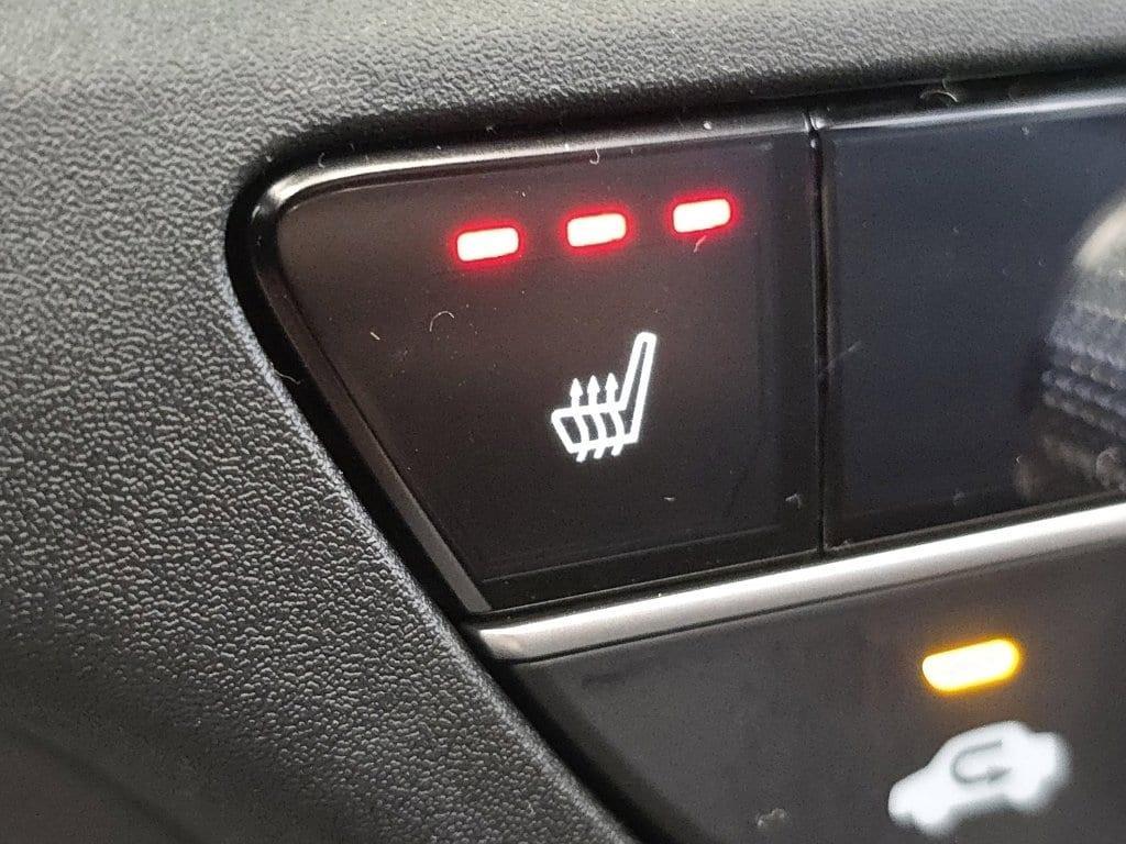 new 2026 Honda CR-V Hybrid car, priced at $38,177