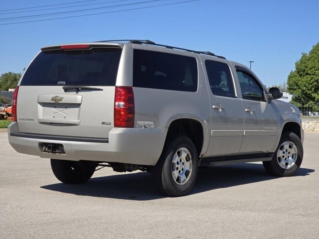 used 2007 Chevrolet Suburban car, priced at $5,488