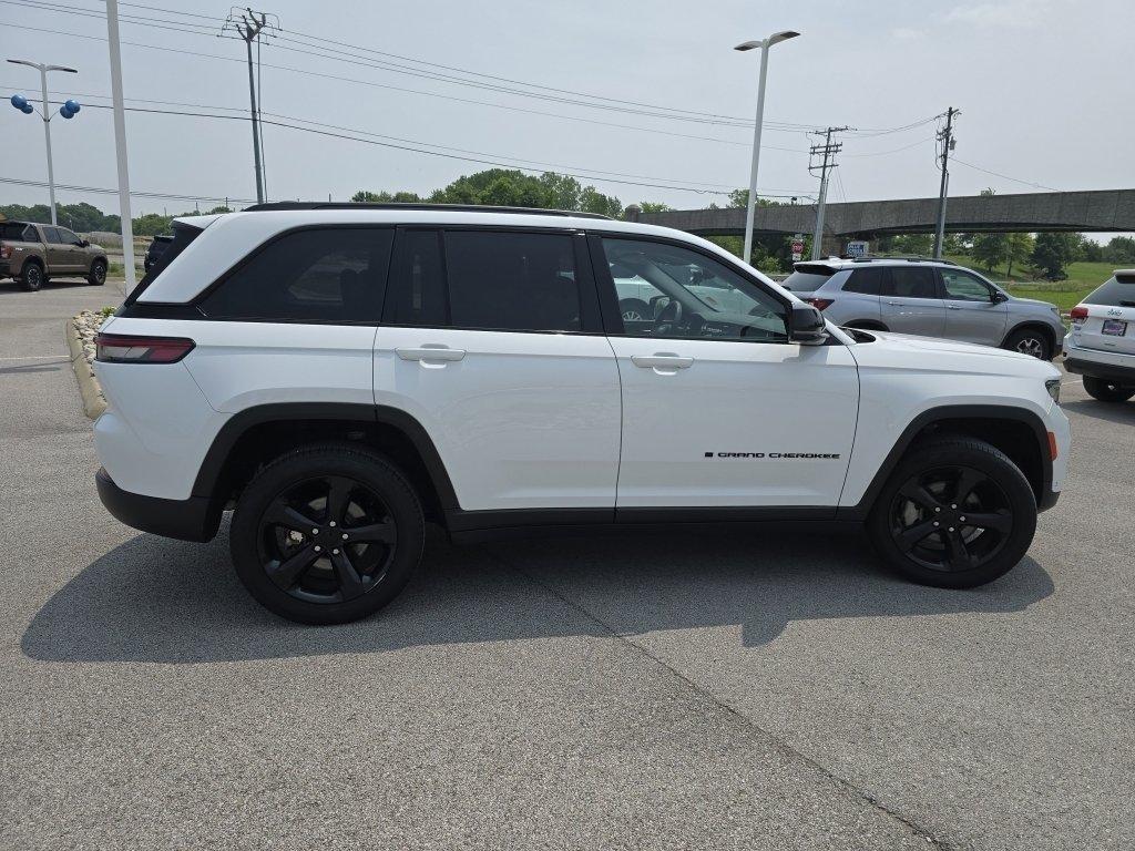used 2023 Jeep Grand Cherokee car, priced at $30,909