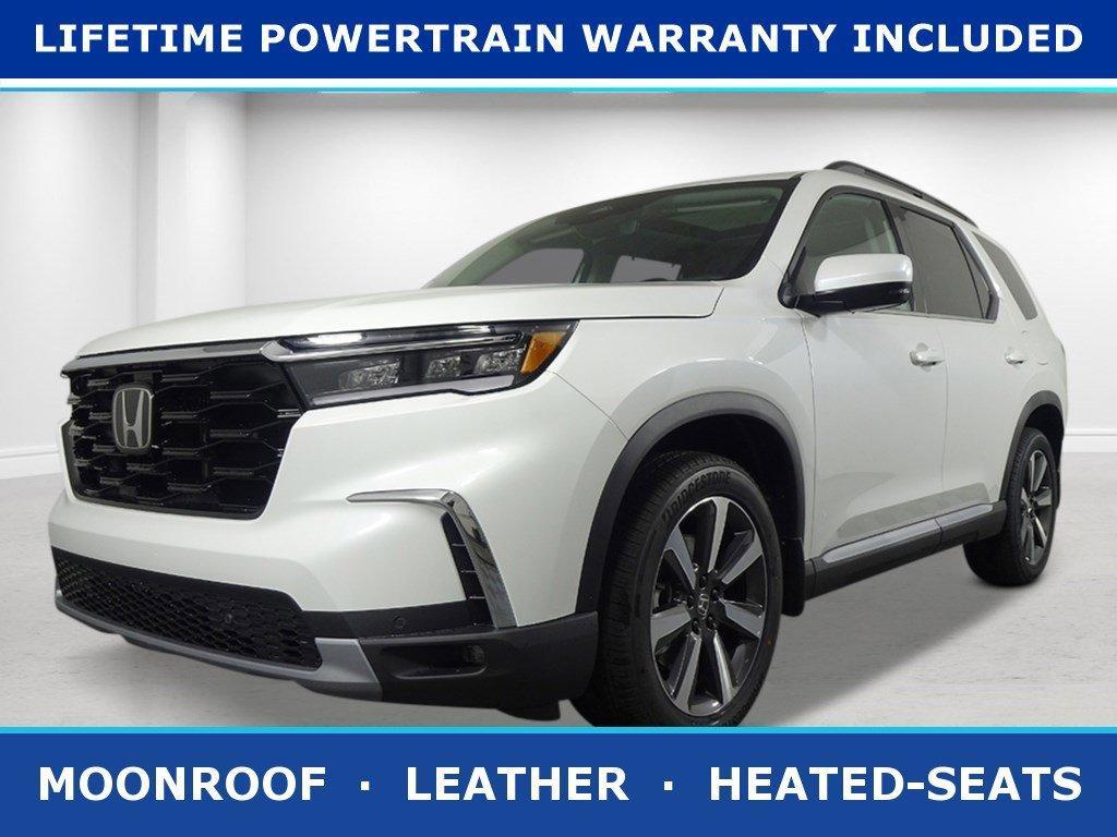 new 2025 Honda Pilot car, priced at $48,703