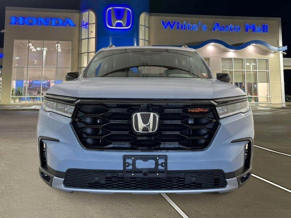 new 2025 Honda Pilot car, priced at $49,177