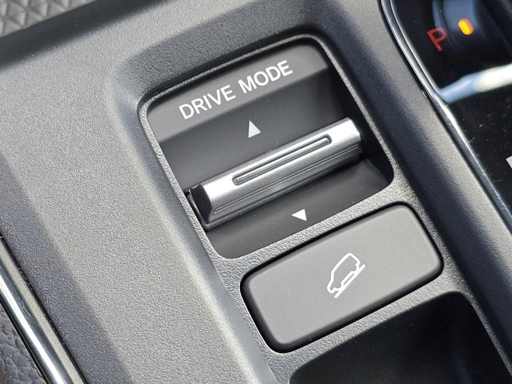 new 2026 Honda CR-V Hybrid car, priced at $38,664