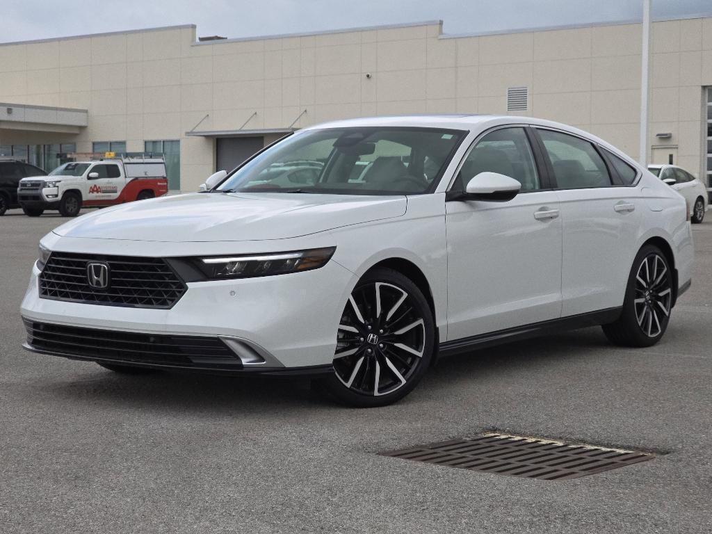 new 2025 Honda Accord Hybrid car, priced at $37,997