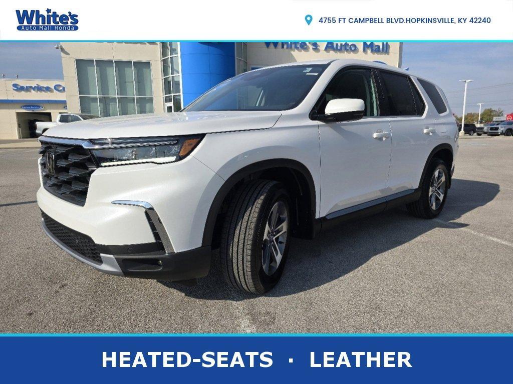 new 2025 Honda Pilot car, priced at $45,694