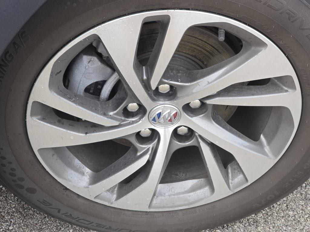 used 2023 Buick Envision car, priced at $24,830