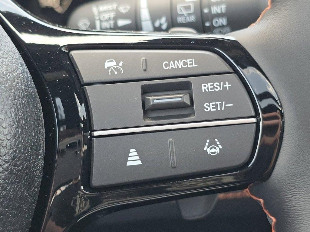 new 2025 Honda Pilot car, priced at $49,989