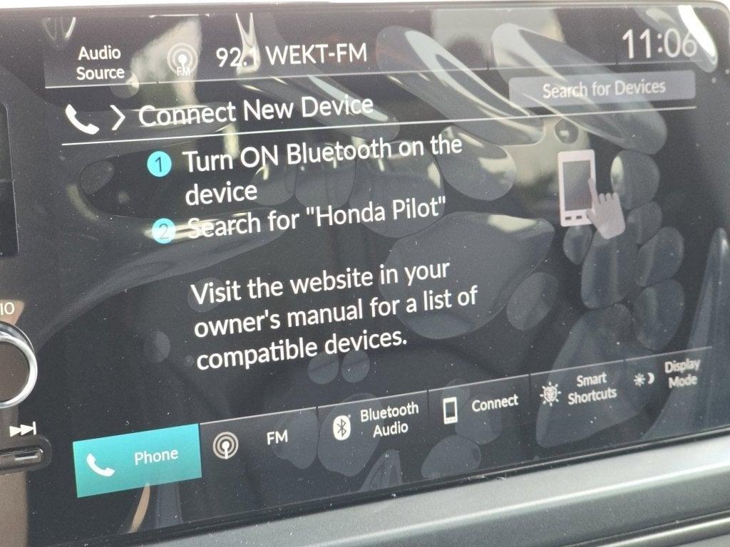 new 2025 Honda Pilot car, priced at $49,989