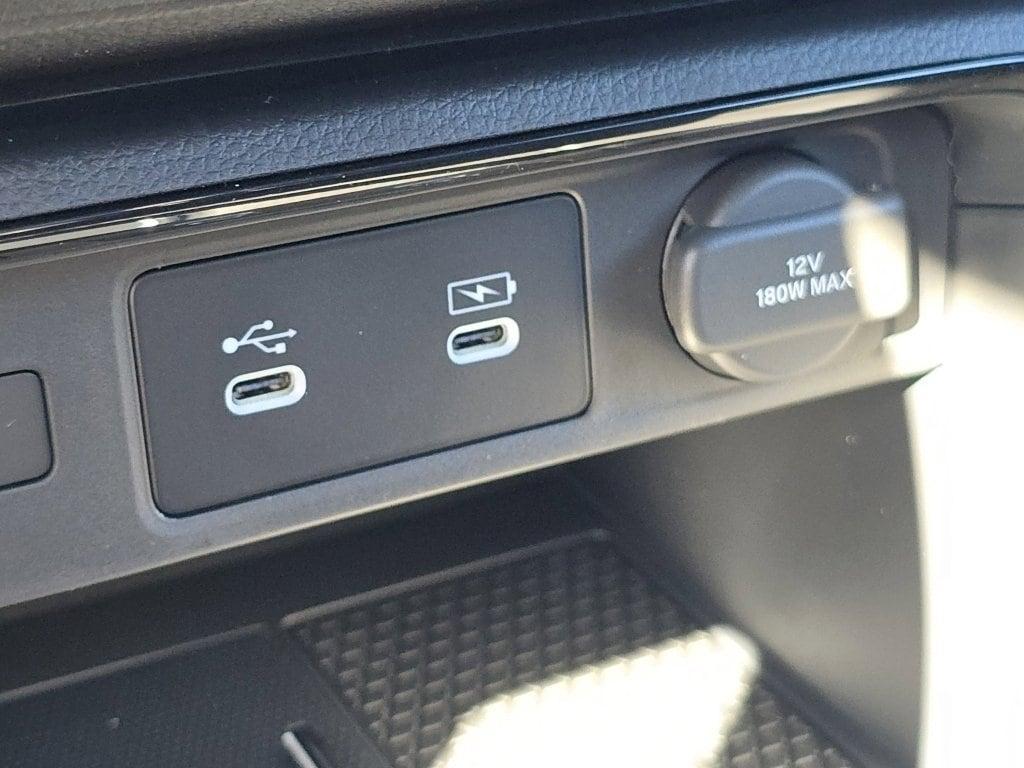 new 2026 Honda CR-V Hybrid car, priced at $38,233