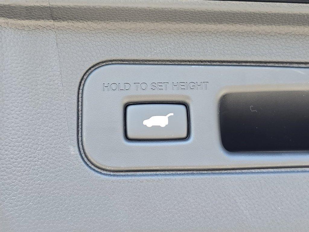 new 2025 Honda Pilot car, priced at $43,573