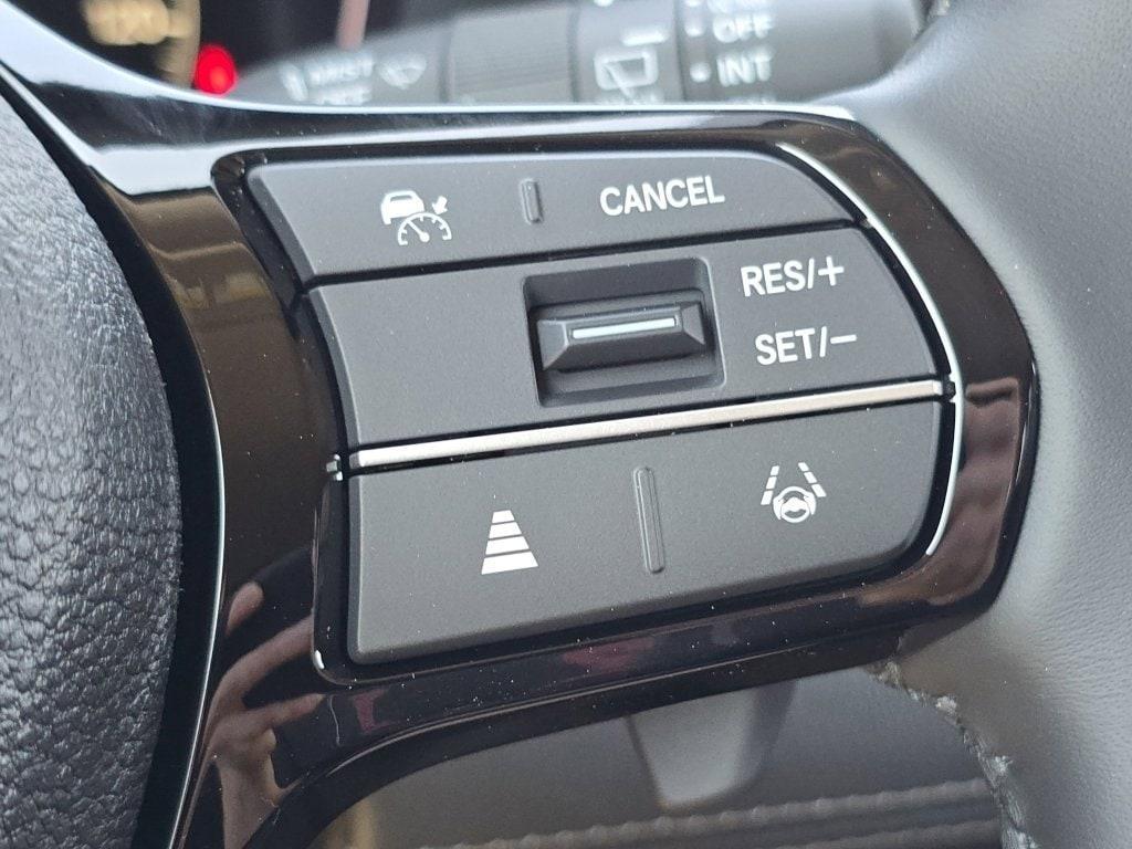 new 2025 Honda Pilot car, priced at $43,973