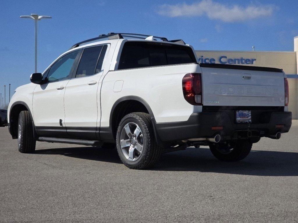 new 2025 Honda Ridgeline car, priced at $43,959
