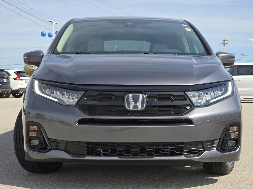 new 2026 Honda Odyssey car, priced at $50,451