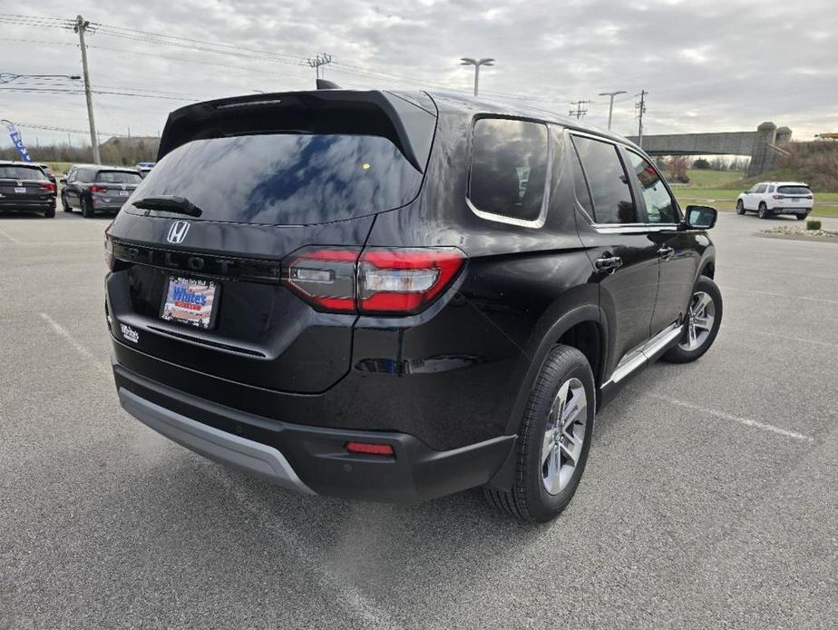 new 2025 Honda Pilot car, priced at $45,267