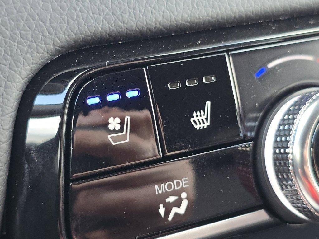 new 2025 Honda Pilot car, priced at $52,981