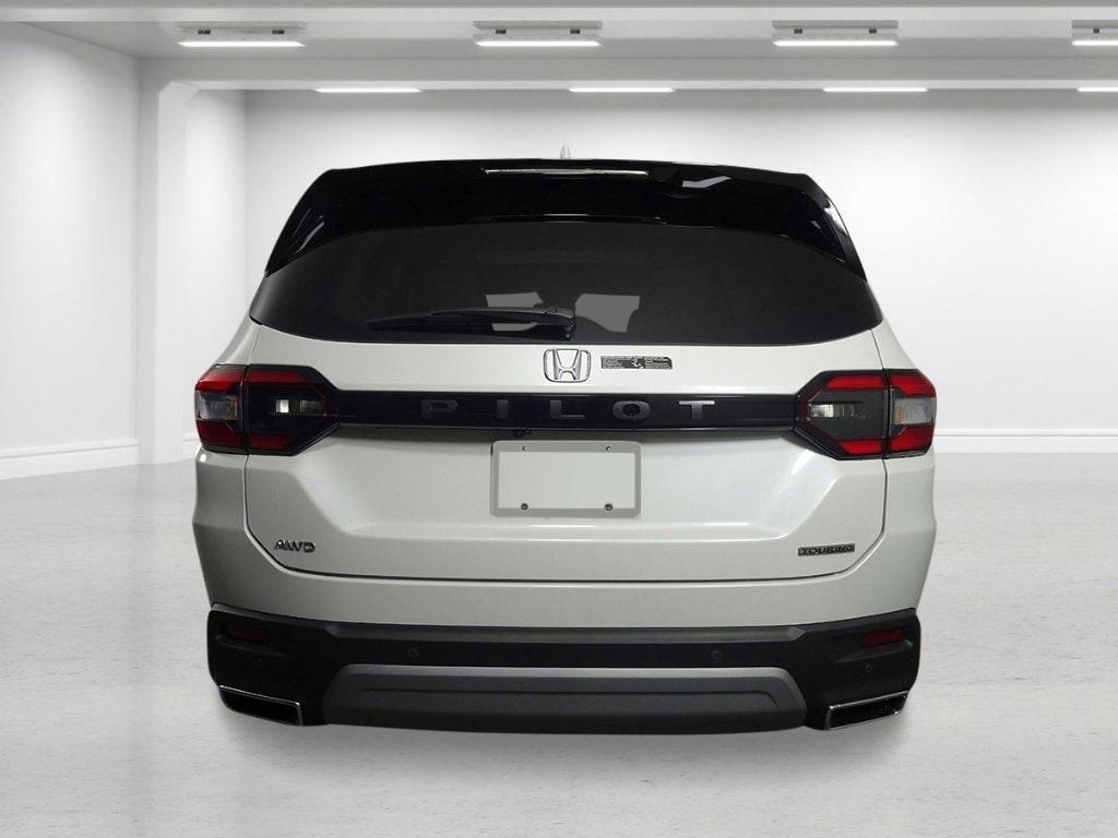 new 2025 Honda Pilot car