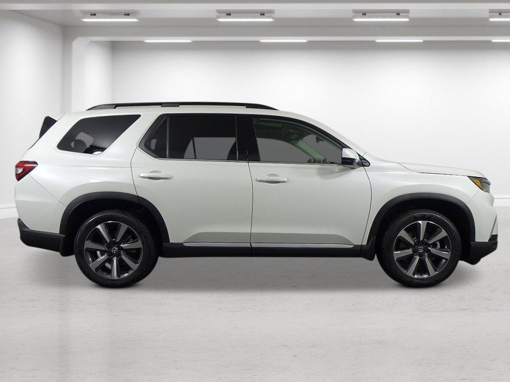 new 2025 Honda Pilot car