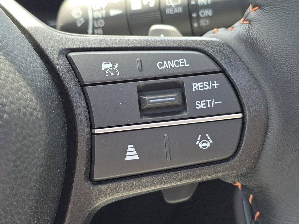 new 2025 Honda CR-V Hybrid car, priced at $40,545