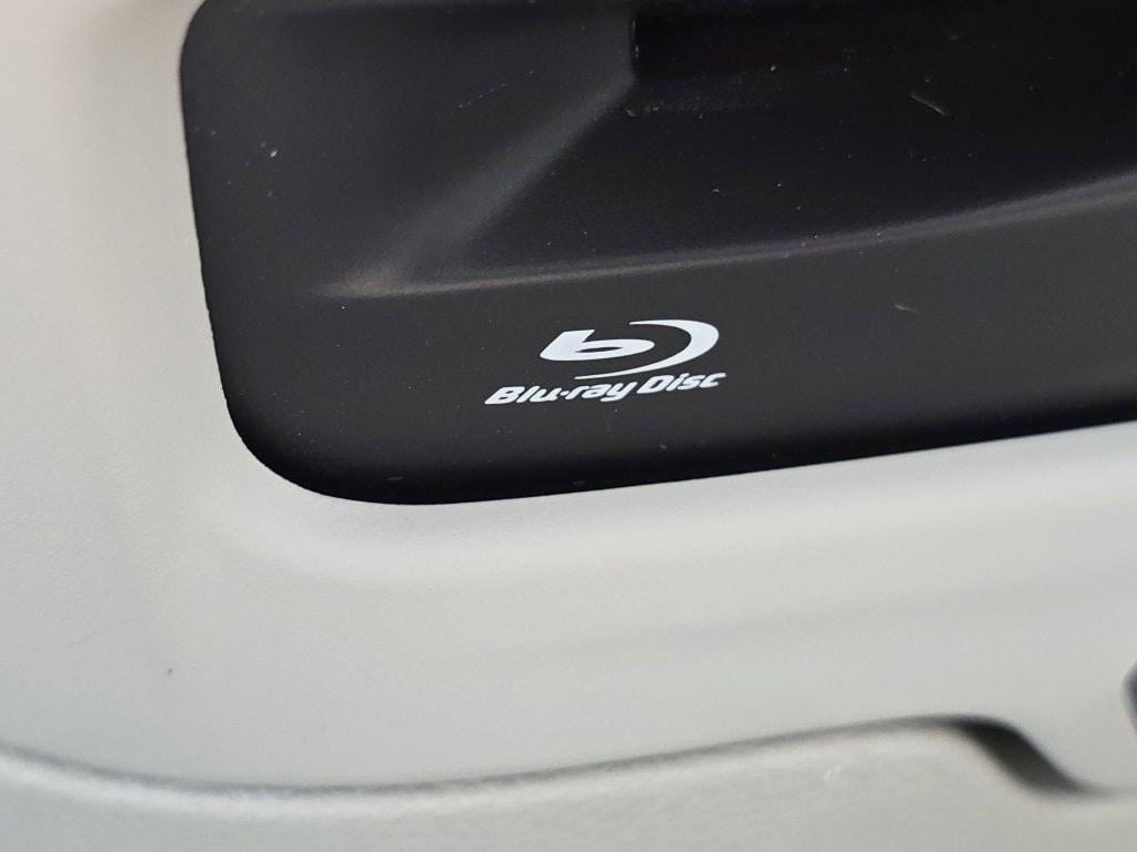 used 2020 Chrysler Pacifica car, priced at $27,800