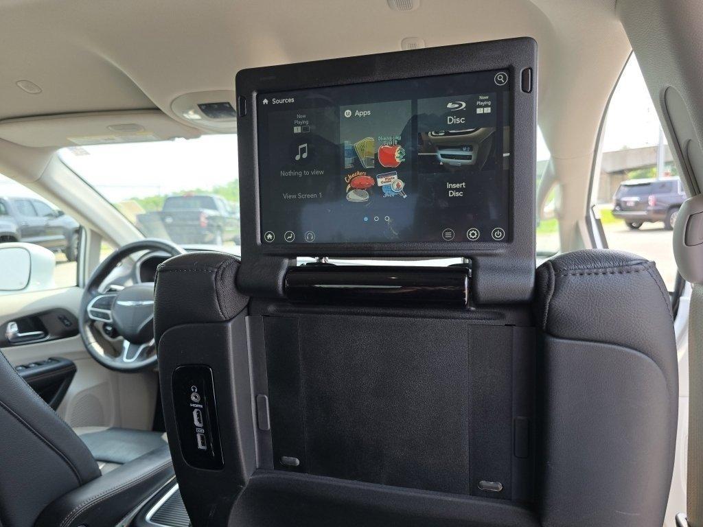 used 2020 Chrysler Pacifica car, priced at $27,800