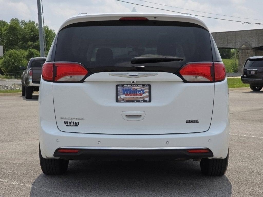 used 2020 Chrysler Pacifica car, priced at $27,800