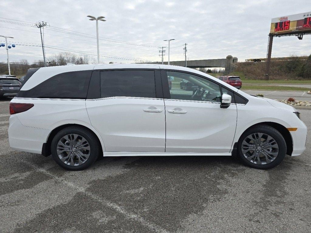 new 2025 Honda Odyssey car, priced at $45,973