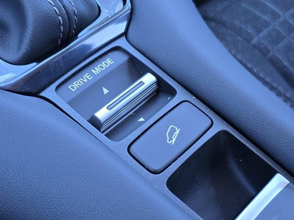 new 2025 Honda HR-V car, priced at $27,752