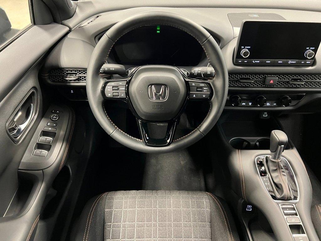 new 2025 Honda HR-V car