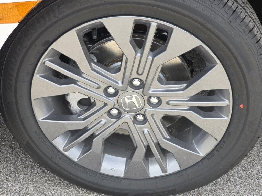 new 2025 Honda Odyssey car, priced at $46,304