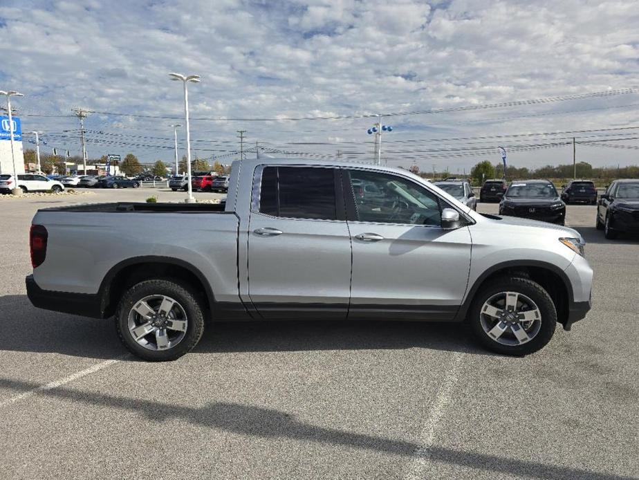 new 2025 Honda Ridgeline car, priced at $42,994