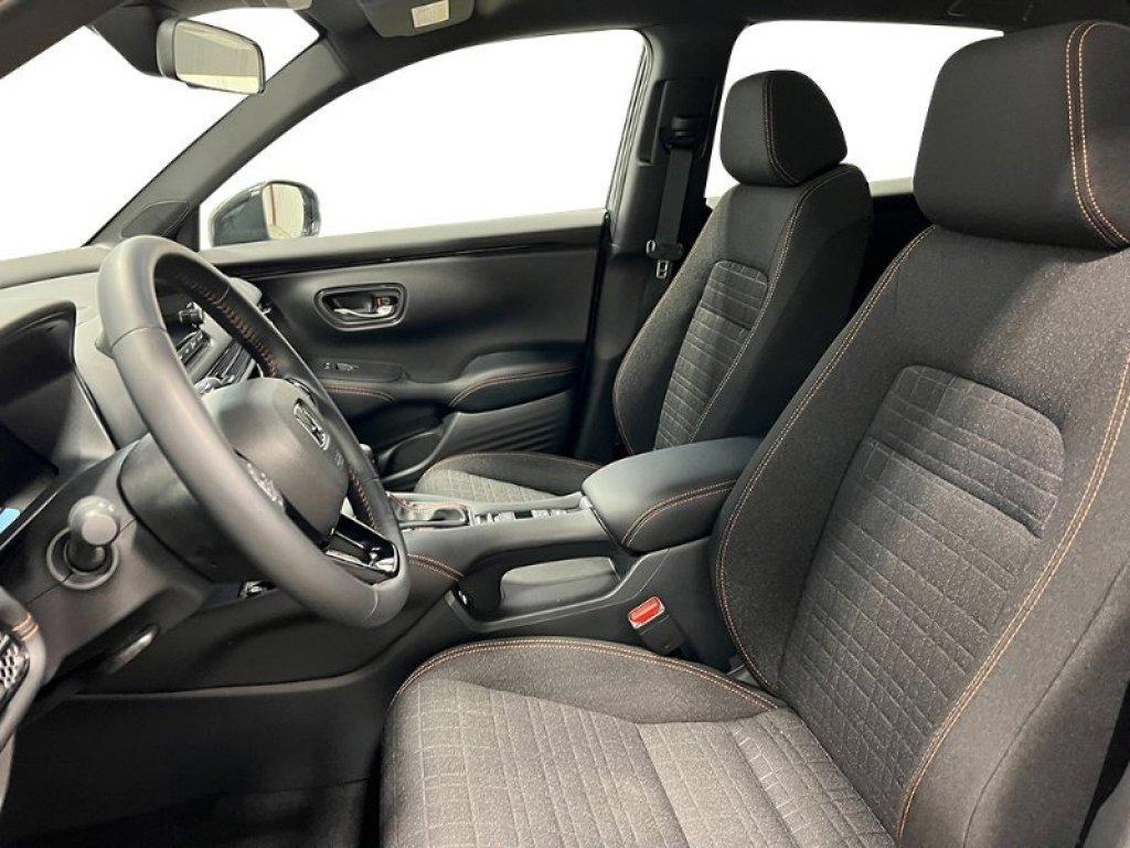 new 2025 Honda HR-V car