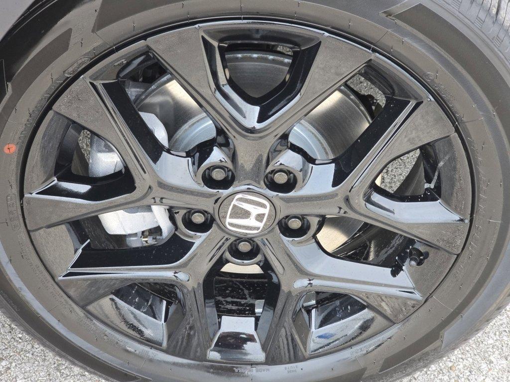 new 2025 Honda HR-V car, priced at $28,792