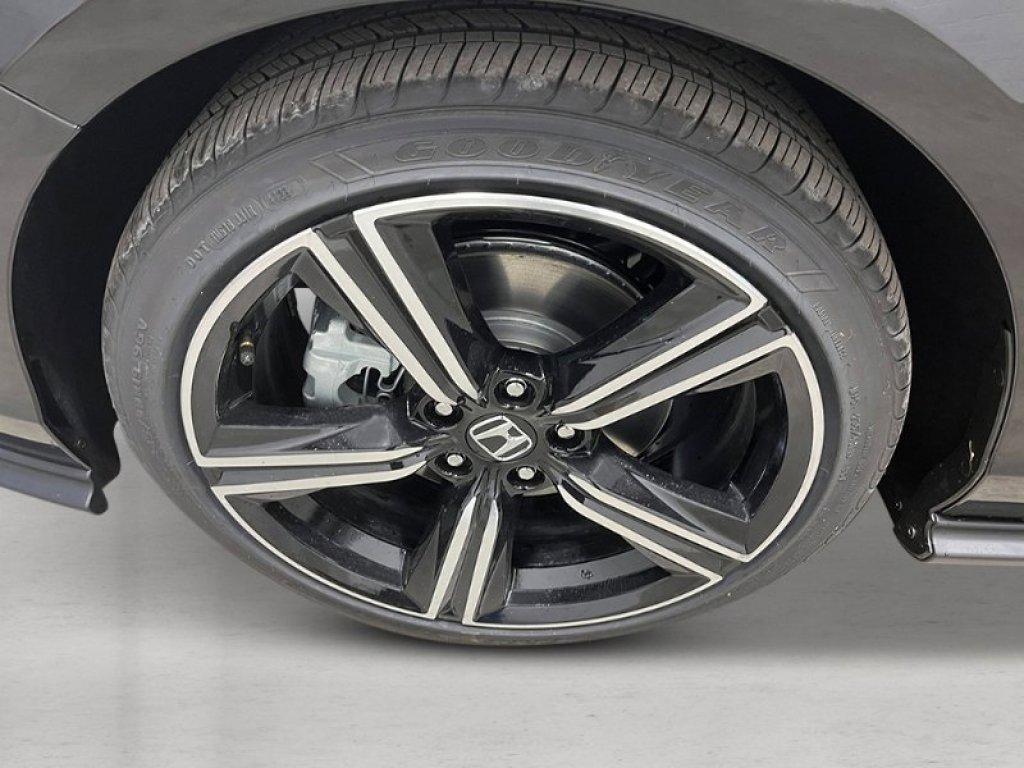 new 2025 Honda Accord Hybrid car, priced at $33,223