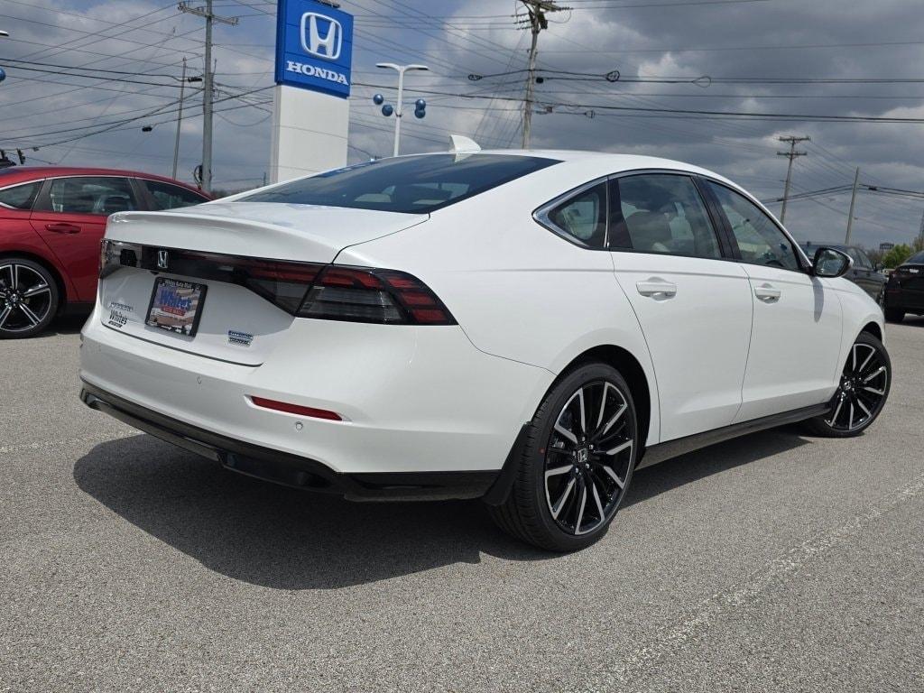 new 2025 Honda Accord Hybrid car, priced at $38,832