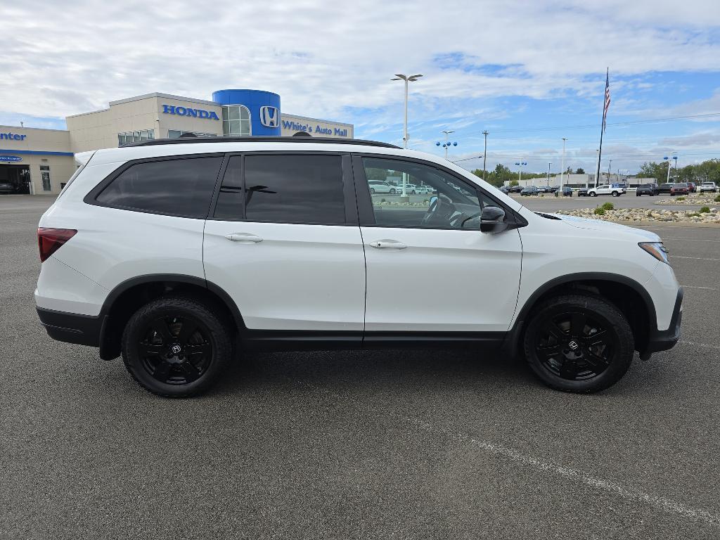 used 2022 Honda Pilot car, priced at $31,000