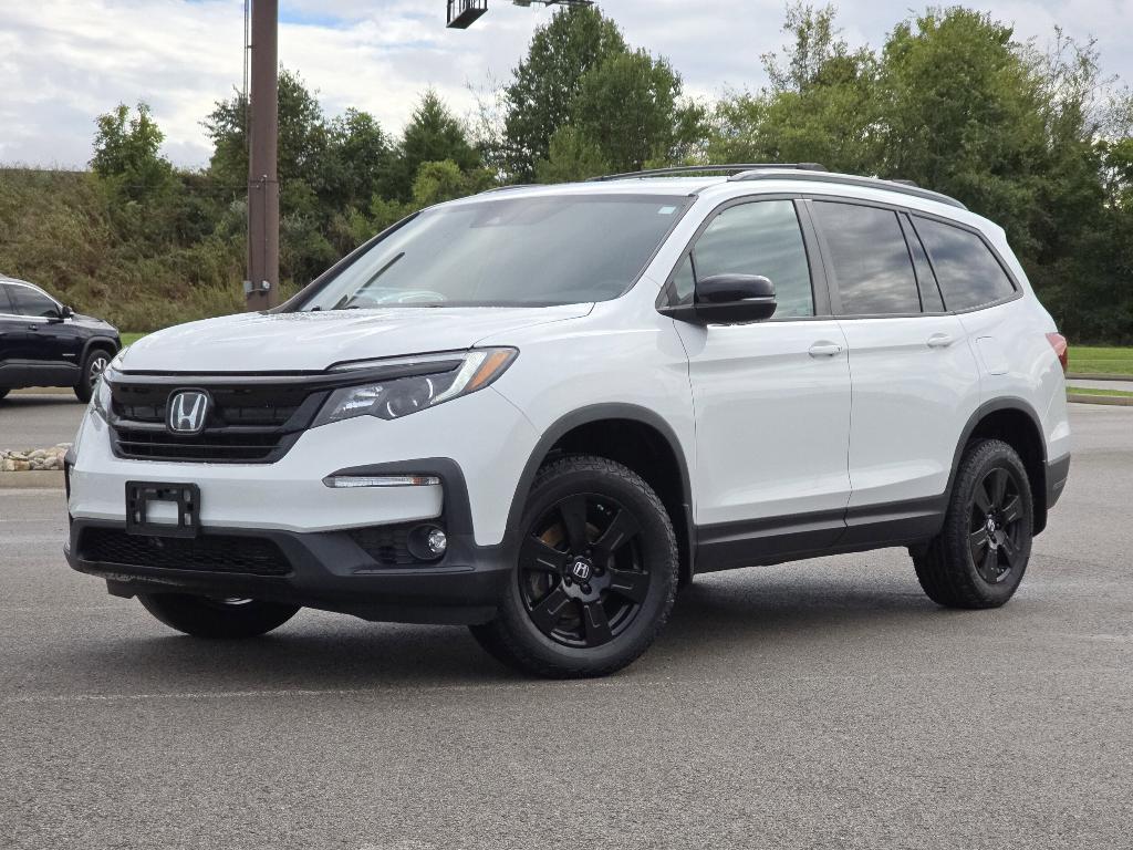 used 2022 Honda Pilot car, priced at $31,000
