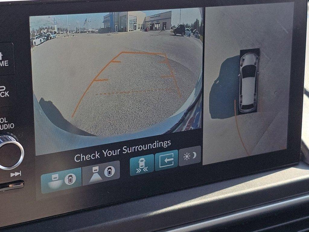 used 2024 Honda Pilot car, priced at $47,888