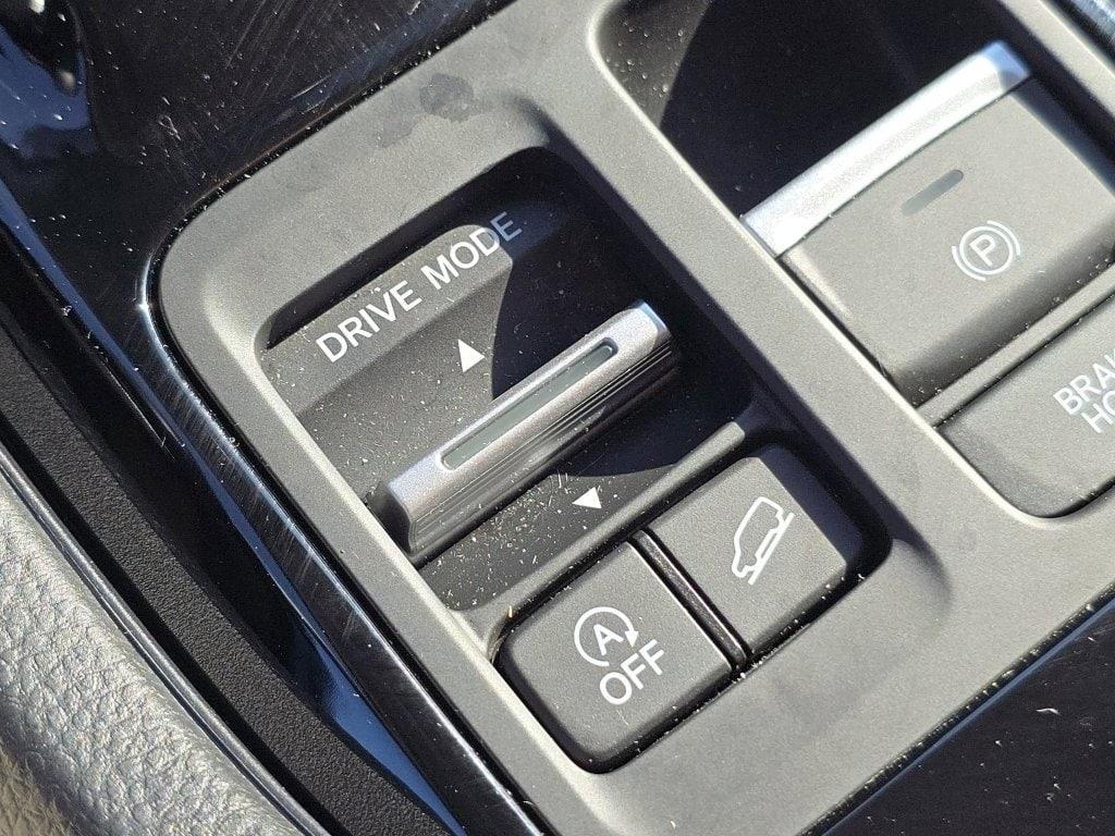 used 2024 Honda Pilot car, priced at $47,888