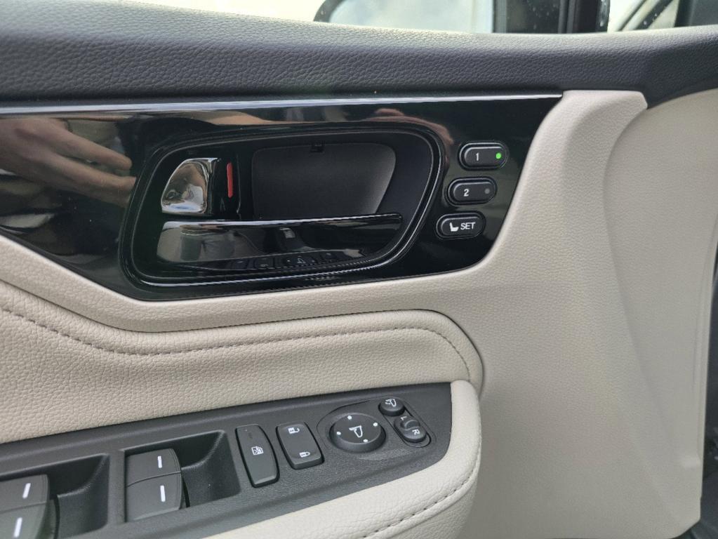 new 2025 Honda Odyssey car, priced at $48,157