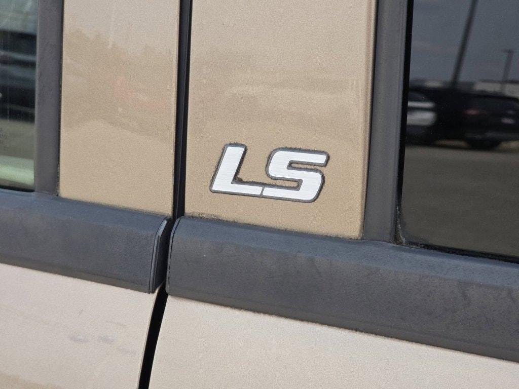 used 2003 Chevrolet TrailBlazer car, priced at $1,880