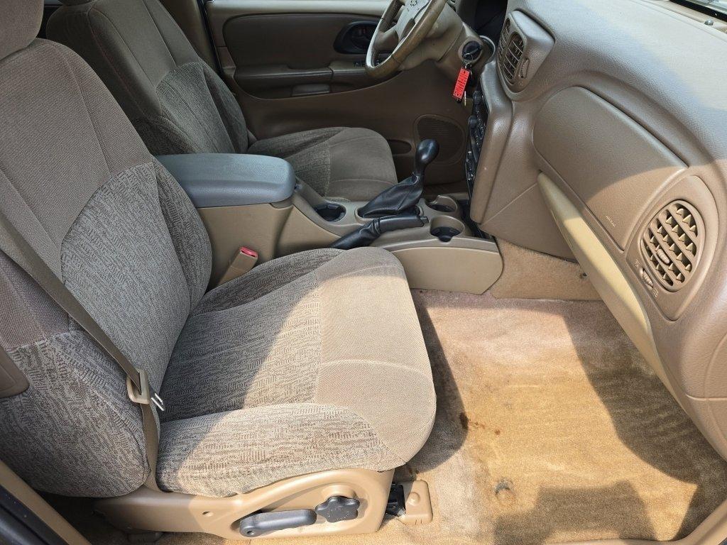 used 2003 Chevrolet TrailBlazer car, priced at $1,880