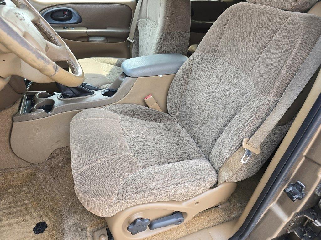 used 2003 Chevrolet TrailBlazer car, priced at $1,880