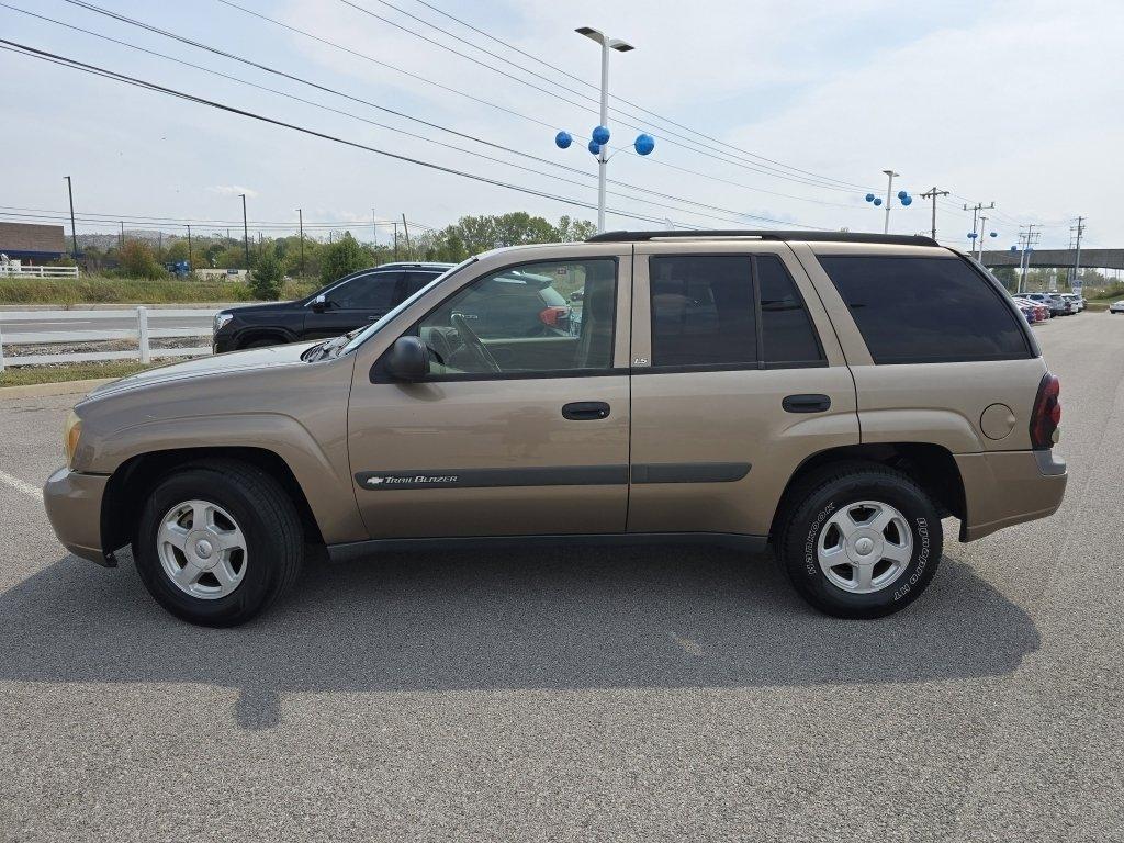 used 2003 Chevrolet TrailBlazer car, priced at $1,880